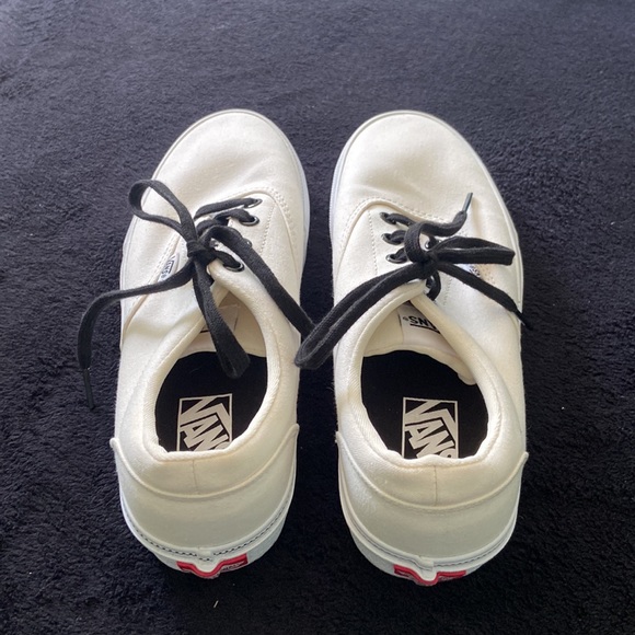 beige/creme coloured vans - Picture 3 of 3